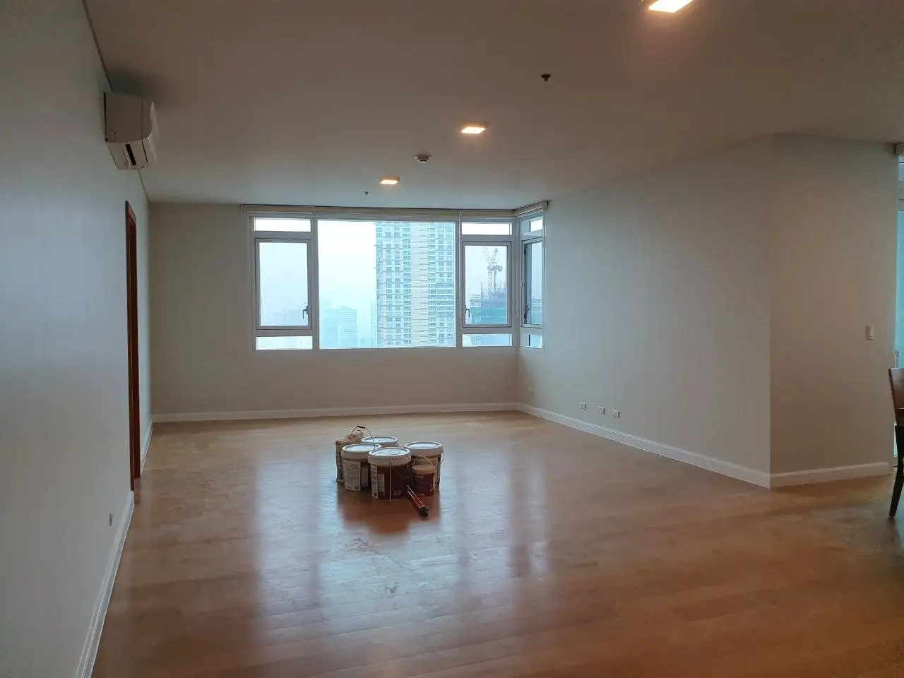 After repainting of PT Point tower 49A